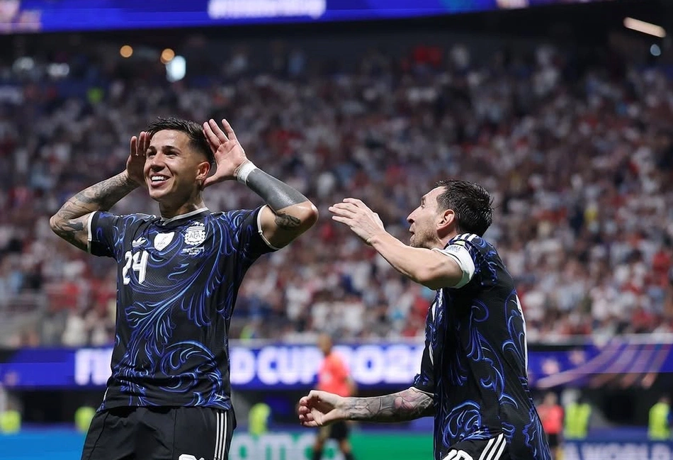 Argentina vence Inglaterra e vai enfrentar Espanha na final da Copa do Mundo 2026