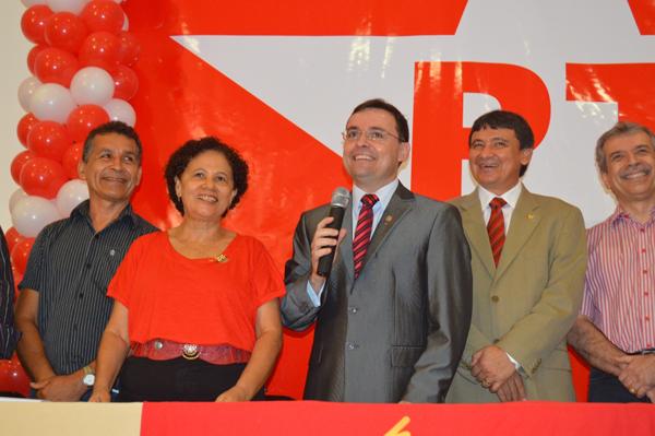 Posse dos novos diregentes do PT estadual e municipal.(Imagem:Divulgação)