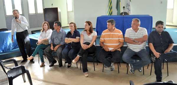 Vice-governador Zé Filho em reunião com lideranças do PMDB.(Imagem:Divulgação)