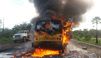 Explosão de carro-forte da Prosegur na BR 343 no Piauí